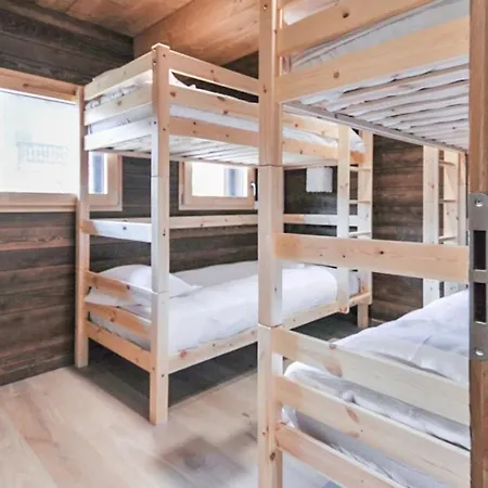 Warm And Cosy In A Chalet Holiday home